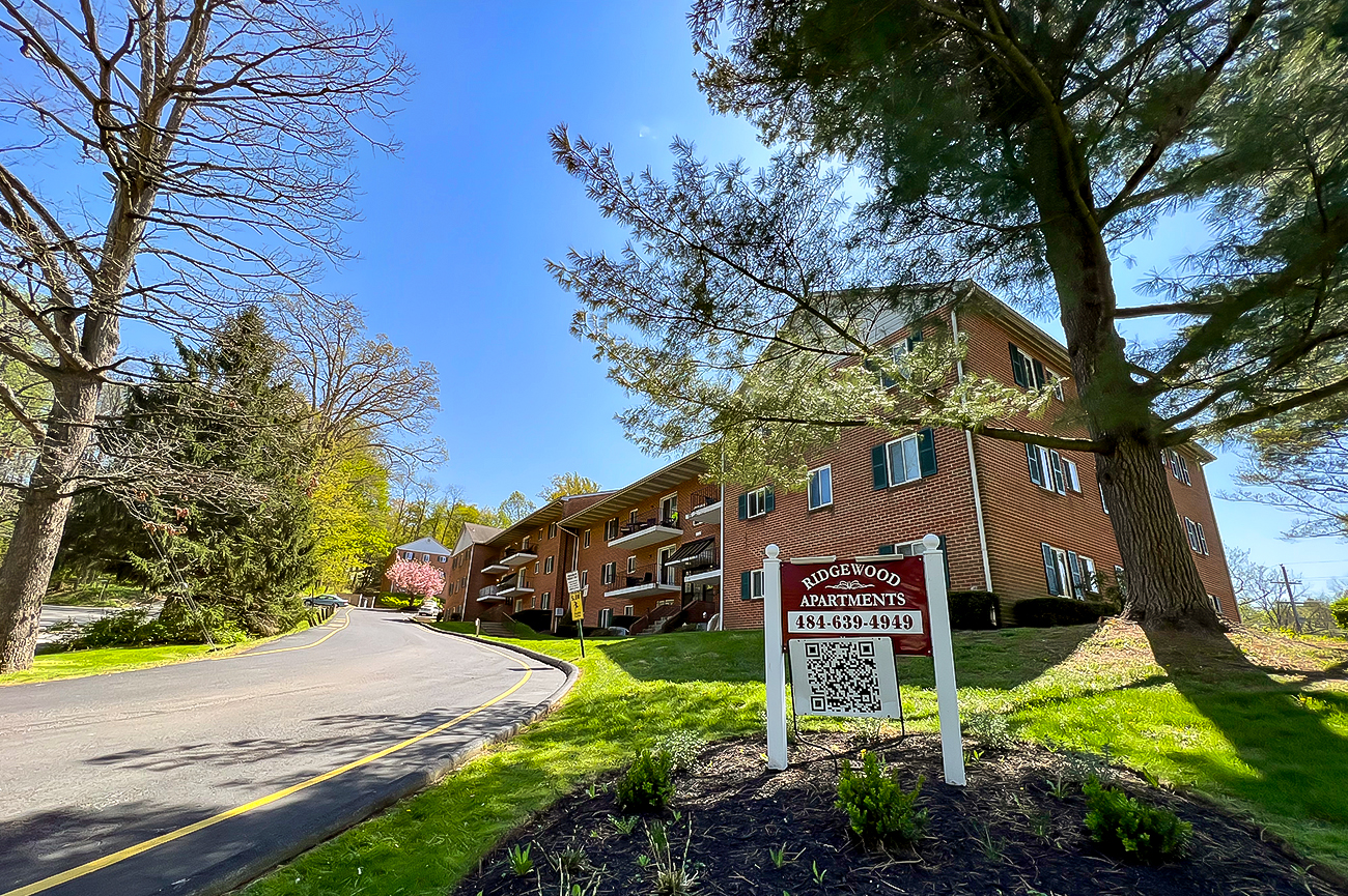 Ridgewood Apartments